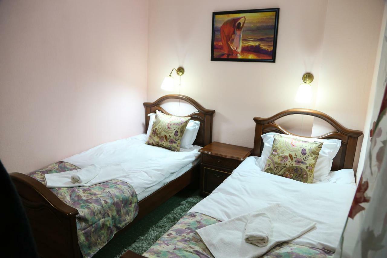 Luxury Brasov Lejlighed Eksteriør billede