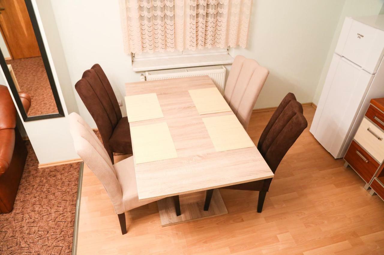 Luxury Brasov Lejlighed Eksteriør billede