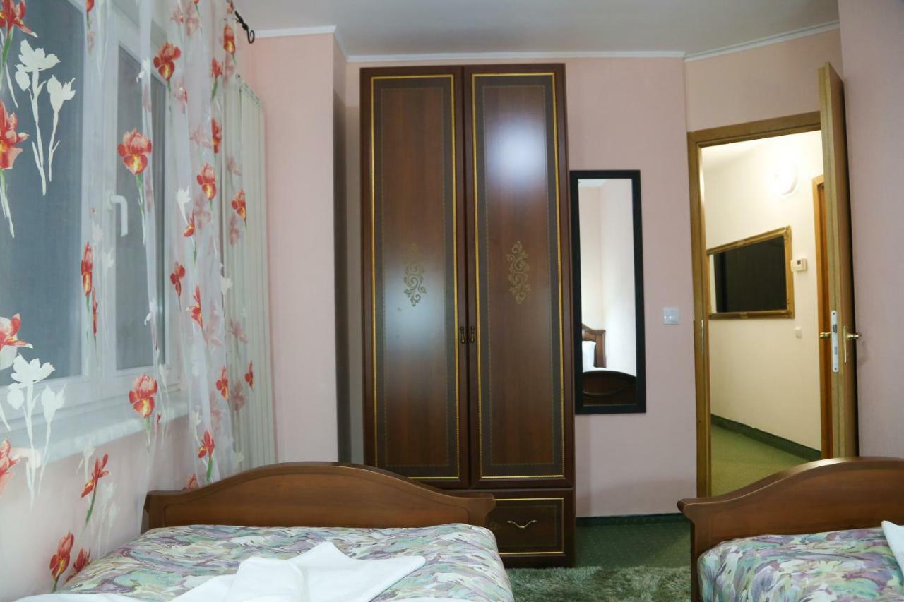 Luxury Brasov Lejlighed Eksteriør billede