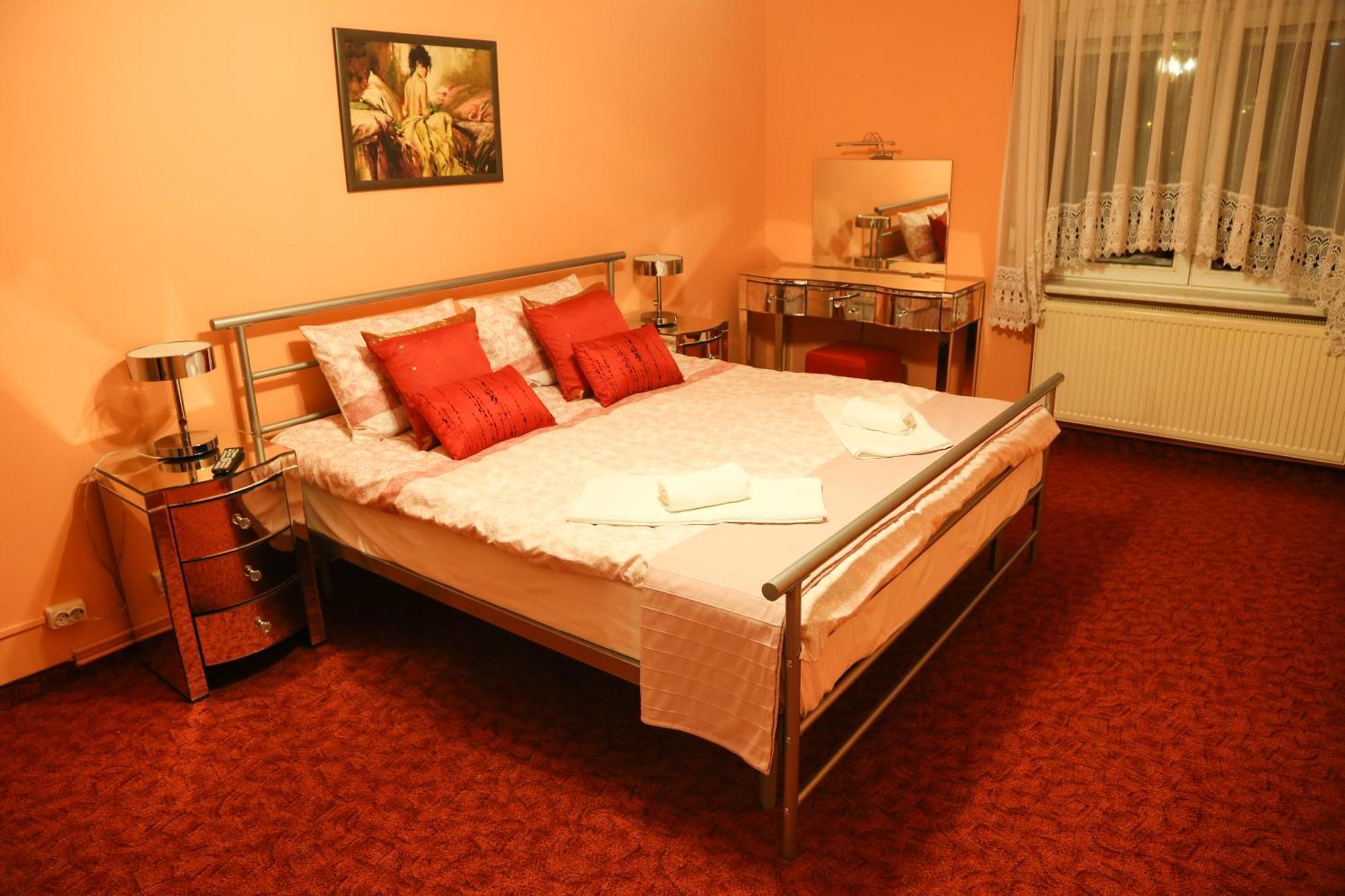 Luxury Brasov Lejlighed Eksteriør billede
